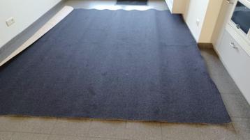 Vloerbekleding beschikbaar voor biedingen