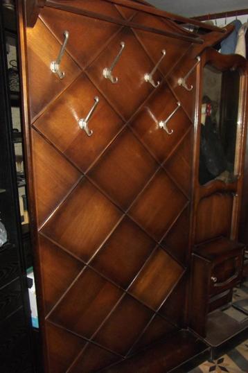 meuble   porte manteau beschikbaar voor biedingen