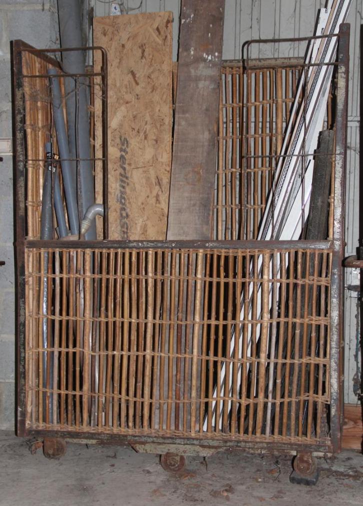 Haut charriot cage sur roues multi fonctionnel !, Antiek en Kunst, Curiosa en Brocante, Ophalen