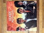 Queen - Play The Game + A Human Body 7" Single, Cd's en Dvd's, Gebruikt, Ophalen of Verzenden, Single
