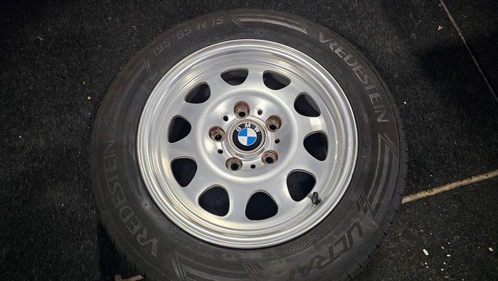 2 Originele styling 46 velgen incl. zomerband 15 inch 361110, Auto-onderdelen, Banden en Velgen, Banden en Velgen, Gebruikt, Ophalen of Verzenden