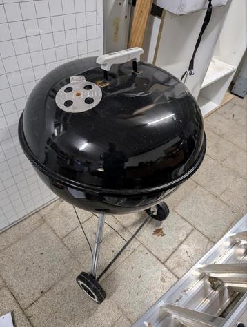 Weber bbq barbeque groot model disponible aux enchères