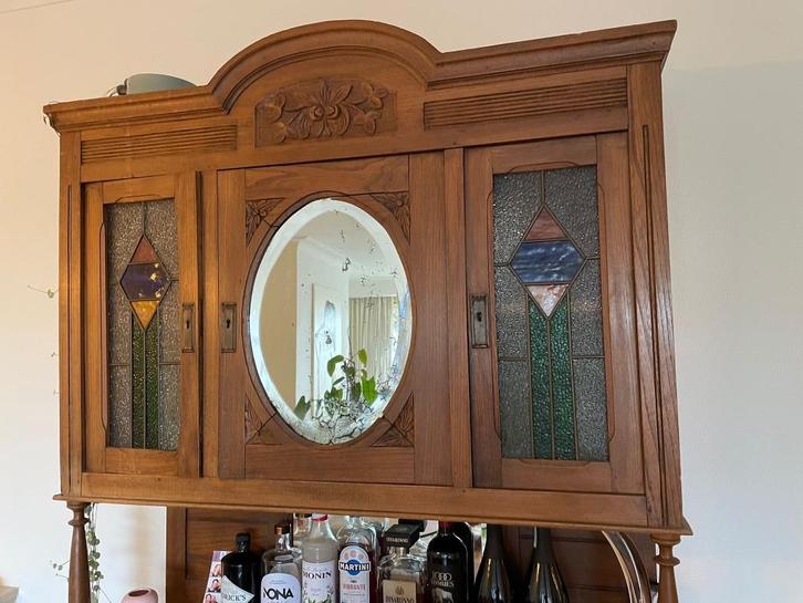 Charmant antieke kast met loodglas, Antiek en Kunst, Antiek | Meubels | Kasten, Ophalen