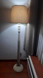 Witte vloerlamp, Ophalen of Verzenden, Zo goed als nieuw