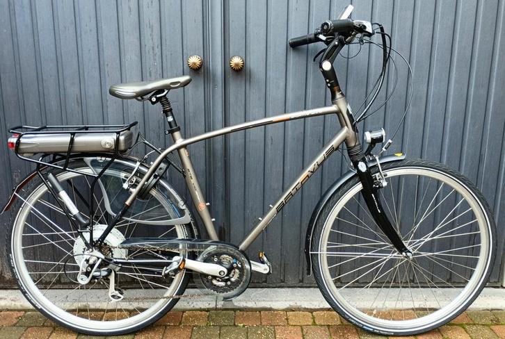 Batavus 5 ondersteuning,21 versnellingen,weinig km's koopje, Fietsen en Brommers, Elektrische fietsen, Batavus, 55 tot 59 cm, Ophalen