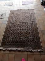 Handgemaakt oriëntaals tapijt (India), Huis en Inrichting, Ophalen, Zo goed als nieuw
