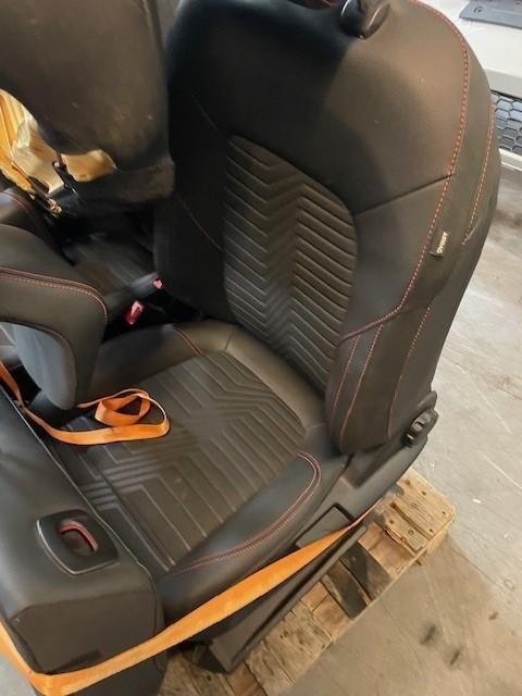 Ford Focus Active stoelen met achterbank 2021, Auto-onderdelen, Interieur en Bekleding, Gebruikt, Ophalen