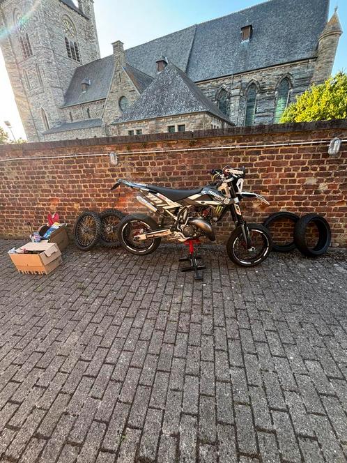 Husqvarna supermoto 125cc 2takt, Fietsen en Brommers, Brommers | Overige merken, Zo goed als nieuw, Ophalen