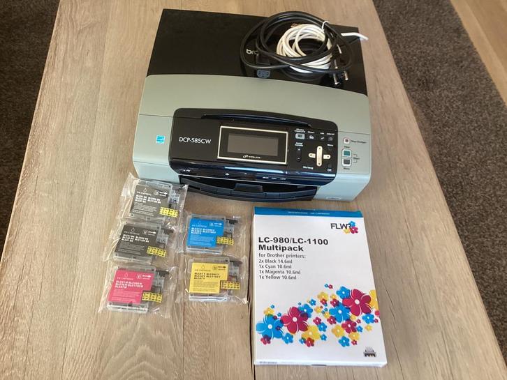 Brother printer + inktpatronen, Computers en Software, Printers, Zo goed als nieuw, Printer, Kleur printen, Kopieren, Scannen