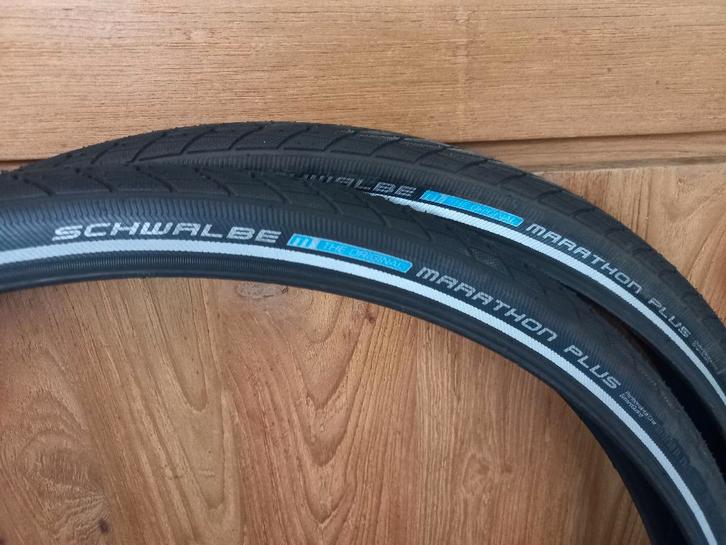 NIEUWE! Fietsbanden 27.5      Schwalbe Marathon Plus, Vélos & Vélomoteurs, Accessoires vélo | Autres Accessoires de vélo, Neuf