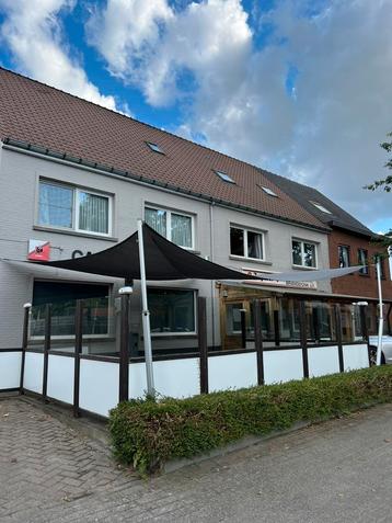 Schaduwdoek beschikbaar voor biedingen