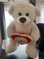 Large Cream ‘I Love You’ teddy bear te koop, Verzamelen, Beren en Cherished Teddies, Ophalen of Verzenden, Nieuw, Overige typen