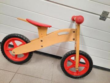 Loopfiets van 12 inch beschikbaar voor biedingen