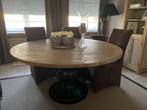 ronde tafel met zwarte ronde poot in eik, Huis en Inrichting, Tafels | Eettafels, Ophalen, Zo goed als nieuw, Vijf personen of meer
