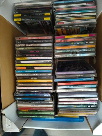 Grote partij cd's ,dvd's en boeken in goede staat  beschikbaar voor biedingen
