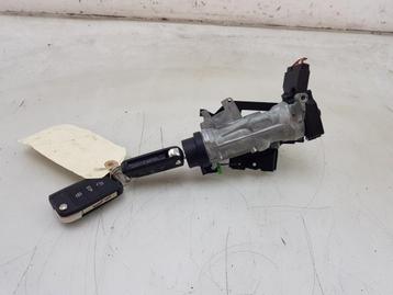 CONTACTSLOT + SLEUTEL Seat Arona (KJX) (|1K0905851D|) beschikbaar voor biedingen