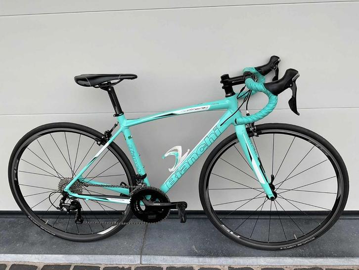 Dames koersfiets Bianchi dames racefiets maat 50 Small, Fietsen en Brommers, Fietsen | Racefietsen, Dames, Meer dan 20 versnellingen