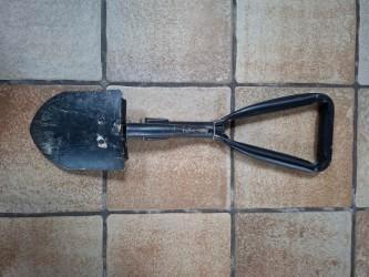 Pelle pliante compacte pour le camping, Caravanes & Camping, Accessoires de camping, Utilisé, Enlèvement