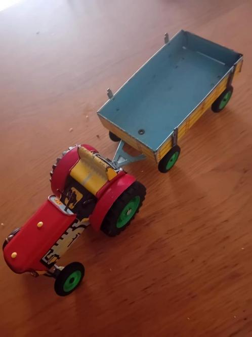 KDN tractor ( wind up toy ) retro speelgoed, Antiquités & Art, Antiquités | Jouets, Enlèvement