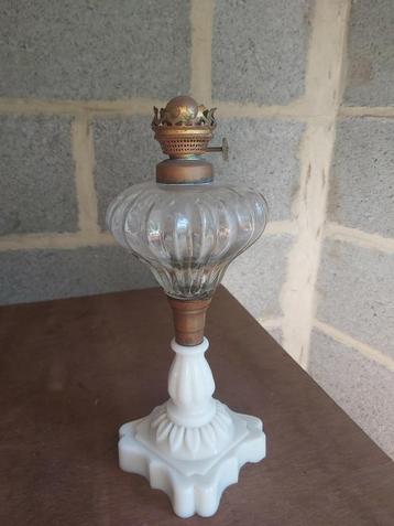 Petroleumlamp/ olielamp antiek, Enlèvement