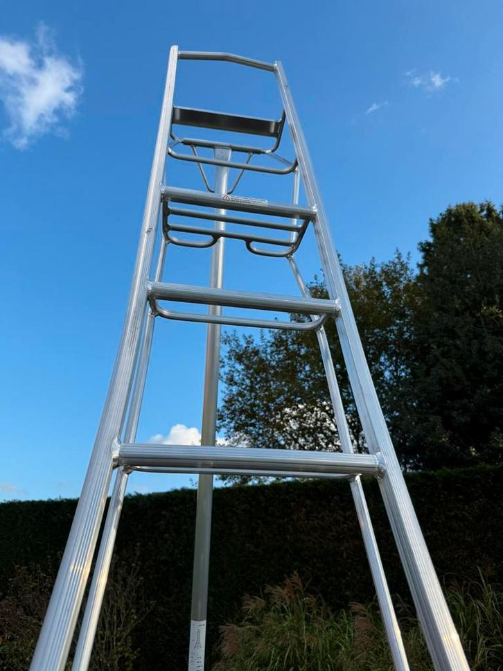 Ladder driepoot merk Vultur, Doe-het-zelf en Bouw, Steigers, Nieuw, 5 meter of hoger, Ophalen
