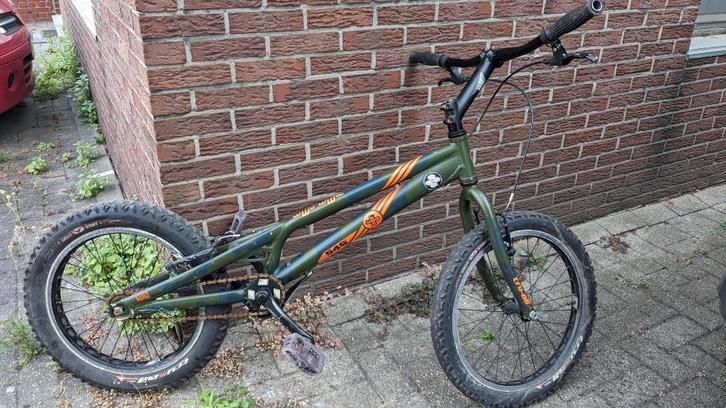 Trial BMX - Yaabaa 549 - Perfect voor beginners, Fietsen en Brommers, Fietsen | Crossfietsen en BMX, Gebruikt, 16 tot 20 inch