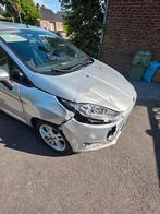Ford fiesta met schade en inschrijvingsbewijs, Auto's, Euro 5, Cruise Control, Overige kleuren, Particulier