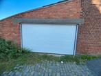 Witte garage poort, Ophalen