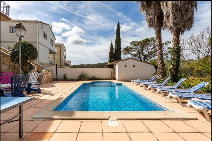 villa sur la costa brava pres mer, Vakantie, Vakantiehuizen | Spanje, Costa Brava, Landhuis of Villa, Overige, Aan zee, Aan meer of rivier
