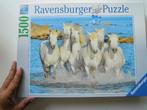 Puzzel met paarden in de branding - 1500 st., Hobby en Vrije tijd, Ophalen of Verzenden, 500 t/m 1500 stukjes, Zo goed als nieuw