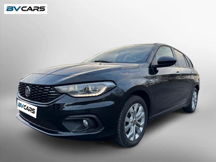 Fiat Tipo 1.4 Turbo Easy S/Caméra/ZVW/PDC, Autos, Fiat, Entreprise, Achat, Tipo, ABS, Caméra de recul, Air conditionné, Bluetooth