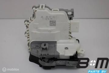 Portierslot RV (bijrijderskant) Audi A5 F5 Sportback beschikbaar voor biedingen