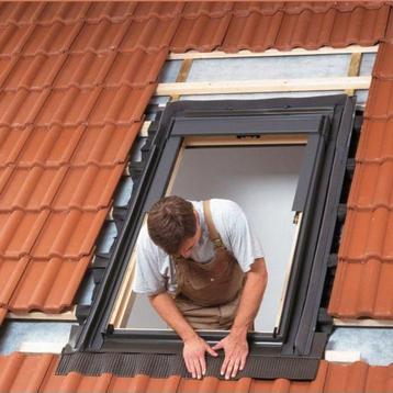 Plaatsing van dakbedekkingswerken bij Velux, Doe-het-zelf en Bouw, Dakpannen en Dakbedekking, Ophalen, Zo goed als nieuw