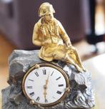 Pendulette Napoléon en bronze doré mouvement coq, Antiquités & Art, Antiquités | Bronze & Cuivre, Bronze, Enlèvement ou Envoi