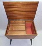 Table d'appoint rétro vintage en teck, Enlèvement ou Envoi