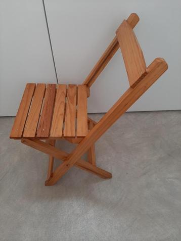 poppenstoeltje vintage beschikbaar voor biedingen