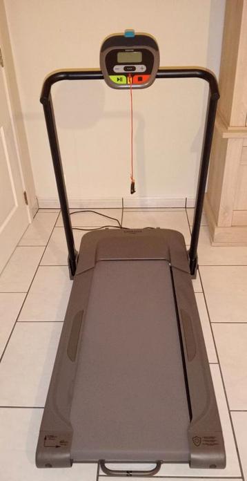 Koopje!!  Wandelband W500B Compact 8 km/u 40 x 100 cm beschikbaar voor biedingen