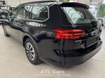 Volkswagen Passat Variant 1.6 DIESEL | AUTOMAAT | AIRCO | EU, Auto's, Volkswagen, Stof, Gebruikt, 4 cilinders, Bedrijf