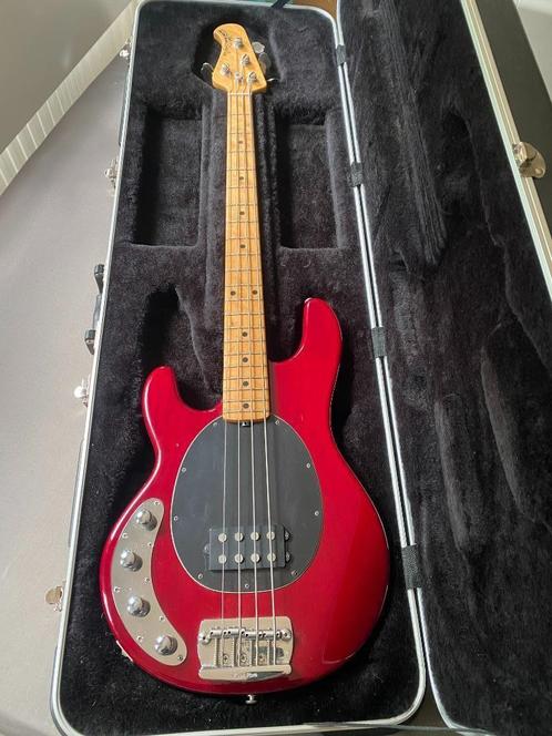 MUSIC MAN - STING RAY Linkshandig, Muziek en Instrumenten, Snaarinstrumenten | Gitaren | Bas, Zo goed als nieuw, Elektrisch, Ophalen