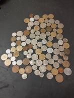 Een massa vreemde munten van verschillende landen kleur vers, Postzegels en Munten, Ophalen, Munten