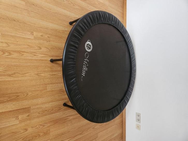 Melkin trampoline 140 cm (gekocht rond 2020), Kinderen en Baby's, Speelgoed | Buiten | Trampolines, Zo goed als nieuw, Ophalen