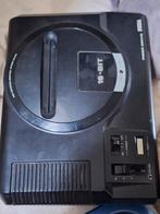 Sega 16 bit werkt (zonder kabels), Games en Spelcomputers, Spelcomputers | Sega, Ophalen of Verzenden, Zo goed als nieuw, Zonder controller