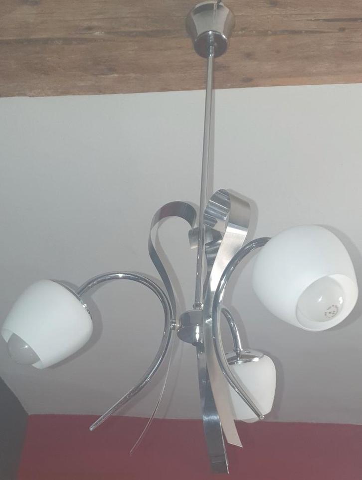 Design kroonluchter in chroom., Huis en Inrichting, Lampen | Kroonluchters, Gebruikt, Glas, Metaal, Ophalen of Verzenden