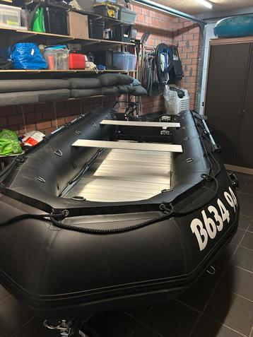 Rubberboot 4m20 & mercury 15 PK in topstaat beschikbaar voor biedingen