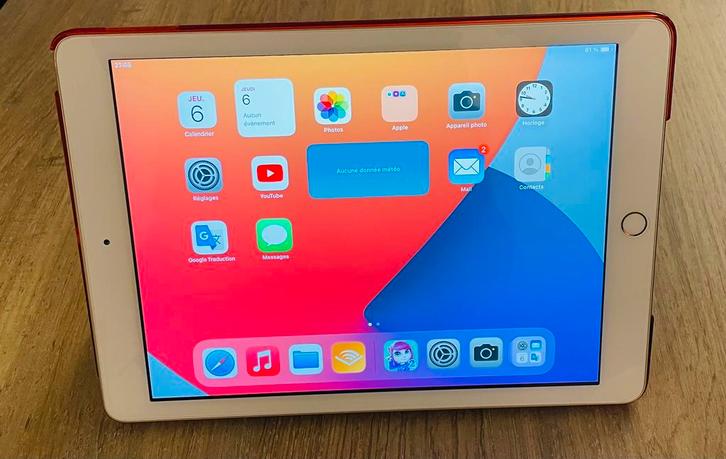 Apple iPad 5 wifi goud 32GB + smartcover + voeding, Computers en Software, Apple iPads, Zo goed als nieuw, Apple iPad, Ophalen of Verzenden