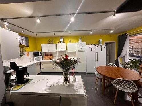 Unieke vakantiewoning met 6 slaapkamers en prachtige tuin!, Immo, Huizen en Appartementen te koop, Provincie Limburg, 1500 m² of meer
