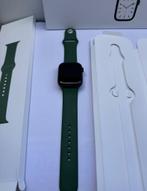 Apple Watch 7 45 mm Groen - met sportbandje en milanese, Étanche, IOS, Vert, Utilisé