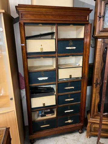 Cartonnier en chêne époque 1900 beschikbaar voor biedingen