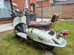 Scooter a klasse met papieren start en rijd !, Fietsen en Brommers, Scooters | Overige merken, Ophalen, Gebruikt, Klasse A (25 km/u)