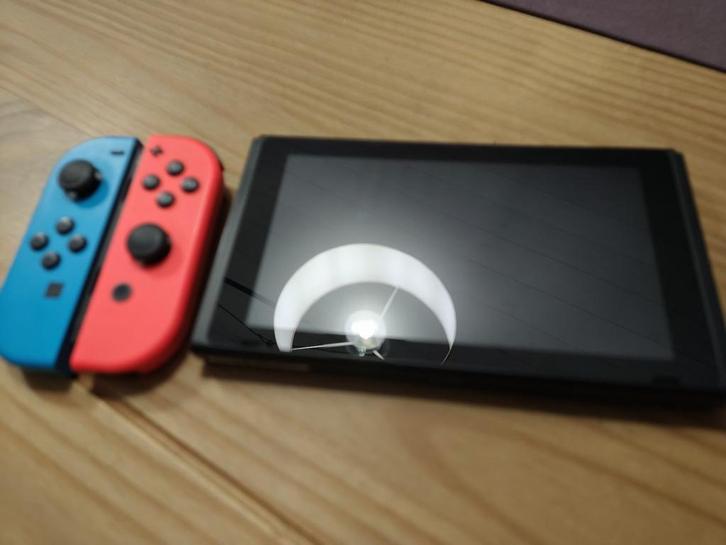 Nintendo Switch, Games en Spelcomputers, Spelcomputers | Nintendo Switch, Zo goed als nieuw, Switch Original, Met 1 controller